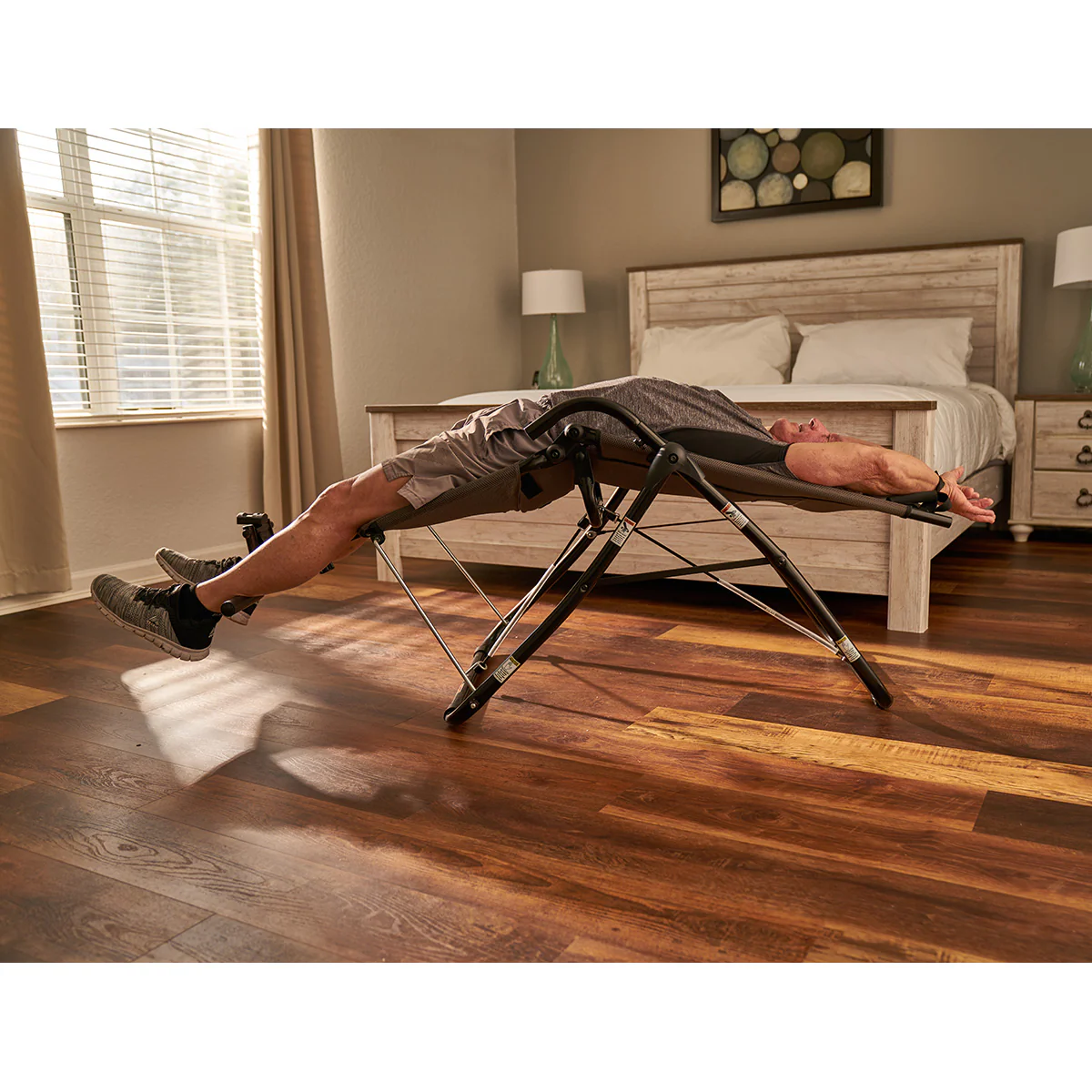 Echelon FitNation Core Lounge Ultra Workout Chair - Image 3